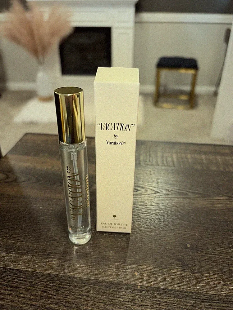 VACATION INC Vacation Eau de Toilette Travel Spray 10 ML 0.34 fl oz New In Box
